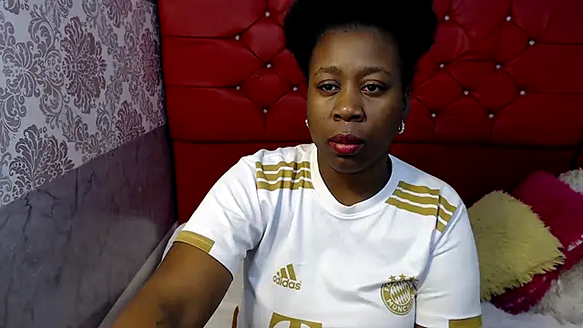 Snapshot of amijacobs chatting on October 23, 1:05 am amijacobs online show from October 23, 1:05 am