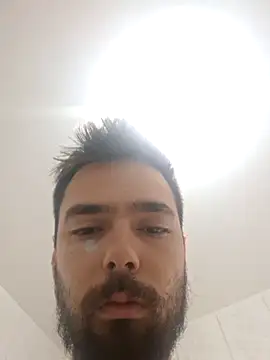 Snapshot of Arthur_Rj_21 chatting on September 22, 6:54 pm Arthur Rj 21 online show from September 22, 6:54 pm