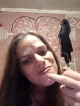 Snapshot of Skymadison chatting on February 28, 11:06 pm Skymadison online show from February 28, 11:06 pm