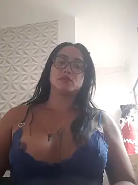 Snapshot of romerasexy chatting on October 26, 6:03 pm romerasexy online show from October 26, 6:03 pm