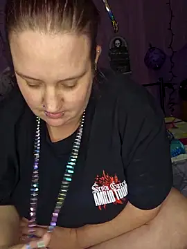 Snapshot of BabygurlJay chatting on November 13, 5:28 am BabygurlJay online show from November 13, 5:28 am