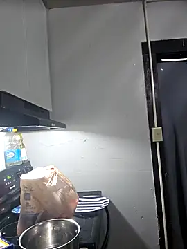 Snapshot of BabygurlJay chatting on November 24, 4:12 am BabygurlJay online show from November 24, 4:12 am