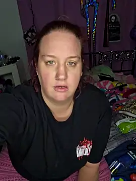 Snapshot of BabygurlJay chatting on December 15, 8:02 pm BabygurlJay online show from December 15, 8:02 pm