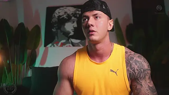 Thomas Falcon online show from November 14, 12:42 am