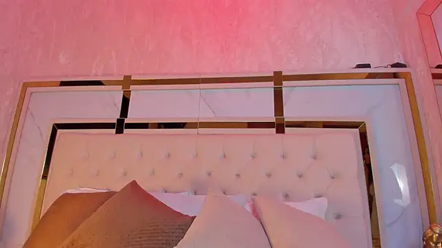 Cameron Hearts online show from February 18, 12:23 pm