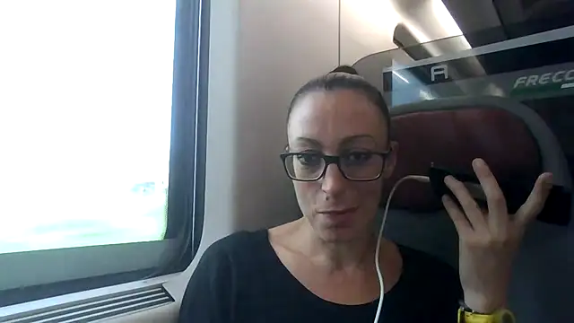 Astrid3 online show from October 9, 8:34 am