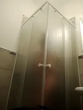 Snapshot of Astrid3 chatting on March 21, 8:34 pm Astrid3 online show from March 21, 8:34 pm