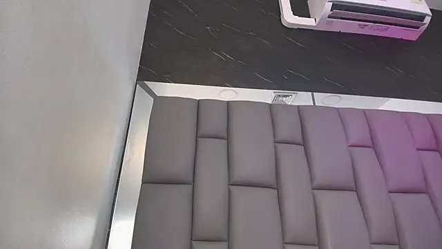 kissme luna online show from March 11, 7:09 pm