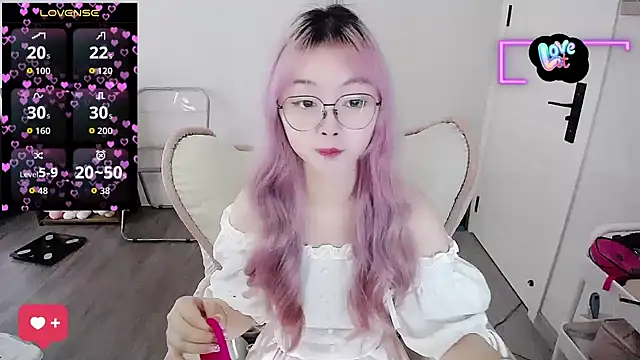 baby-yaya20 online show from September 22, 5:09 am