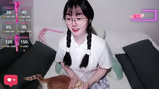 baby-yaya20 online show from June 9, 11:22 am