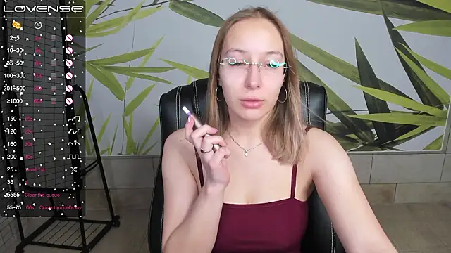 dina sunshine online show from March 7, 12:40 am