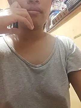 Sweet Asian25 online show from June 26, 9:30 pm
