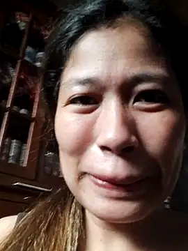 Sweet Asian25 online show from July 15, 10:04 pm