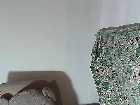 Sweet Asian25 online show from July 21, 9:33 am