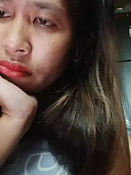 Sweet Asian25 online show from July 30, 11:48 pm