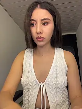 Viithoney online show from November 23, 12:10 am