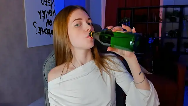 Snapshot of FlexyFox chatting on October 14, 6:36 am FlexyFox online show from October 14, 6:36 am