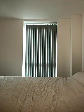 SexySaraxxoo online show from December 16, 11:48 am