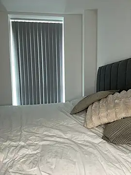 SexySaraxxoo online show from July 29, 11:30 am