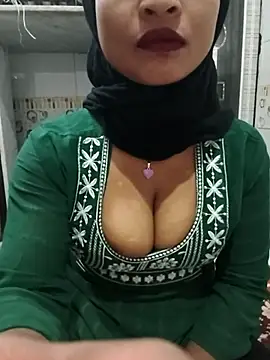 Snapshot of Itz_Mayra_ chatting on November 22, 7:07 am Itz Mayra online show from November 22, 7:07 am