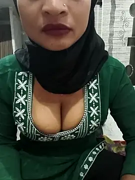 Snapshot of Itz_Mayra_ chatting on November 22, 8:52 pm Itz Mayra online show from November 22, 8:52 pm