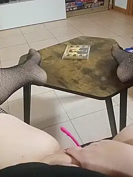 Snapshot of stellasexy chatting on November 28, 7:22 am stellasexy online show from November 28, 7:22 am