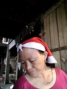 Snapshot of Samdim23 chatting on October 7, 2:53 am Samdim23 online show from October 7, 2:53 am