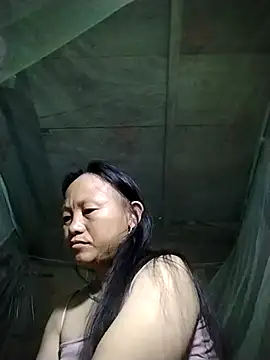 Snapshot of Samdim23 chatting on October 7, 9:34 pm Samdim23 online show from October 7, 9:34 pm