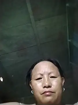 Snapshot of Samdim23 chatting on October 22, 8:47 am Samdim23 online show from October 22, 8:47 am