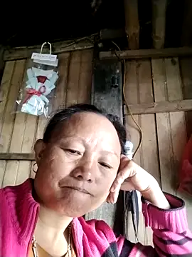 Snapshot of Samdim23 chatting on November 7, 1:49 am Samdim23 online show from November 7, 1:49 am