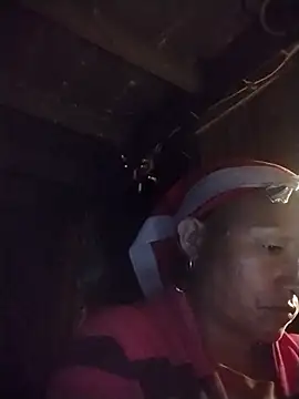 Snapshot of Samdim23 chatting on November 11, 3:01 pm Samdim23 online show from November 11, 3:01 pm