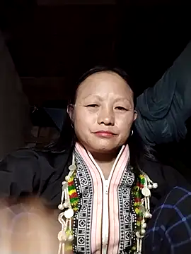 Snapshot of Samdim23 chatting on December 5, 10:13 am Samdim23 online show from December 5, 10:13 am