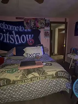 Snapshot of shortywidaphatty chatting on November 10, 11:20 am shortywidaphatty online show from November 10, 11:20 am