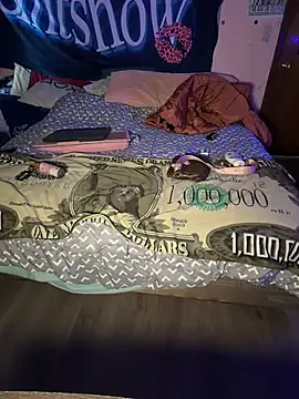 Snapshot of shortywidaphatty chatting on November 12, 4:07 pm shortywidaphatty online show from November 12, 4:07 pm