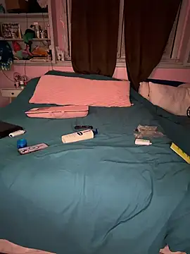 Snapshot of shortywidaphatty chatting on December 2, 11:04 am shortywidaphatty online show from December 2, 11:04 am