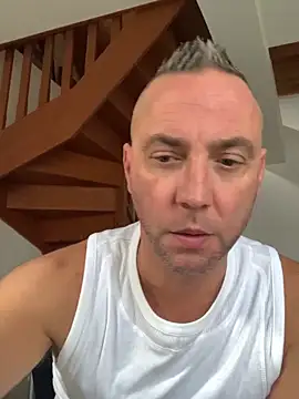 Snapshot of Marronglace1 chatting on November 5, 8:03 am Marronglace1 online show from November 5, 8:03 am