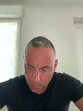 Snapshot of Marronglace1 chatting on June 3, 4:01 pm Marronglace1 online show from June 3, 4:01 pm