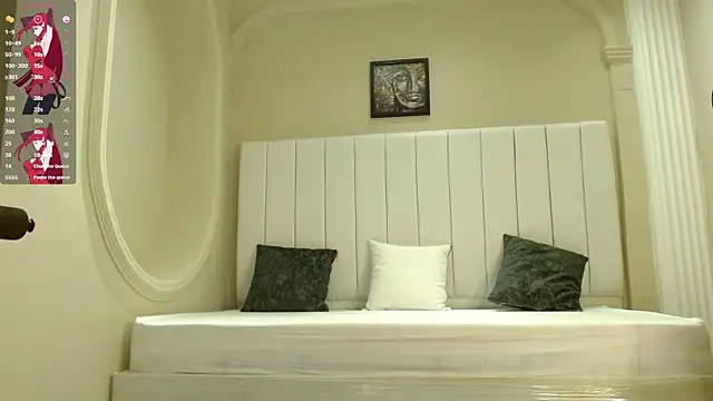 Snapshot of kendra_lux1 chatting on October 8, 1:20 pm kendra lux1 online show from October 8, 1:20 pm