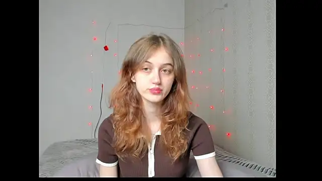Snapshot of dreamy_pollyyy chatting on May 13, 6:49 pm dreamy pollyyy online show from May 13, 6:49 pm