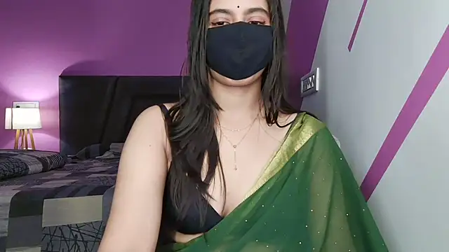 Snapshot of Tanya-mittal chatting on May 5, 3:47 am Tanya-mittal online show from May 5, 3:47 am