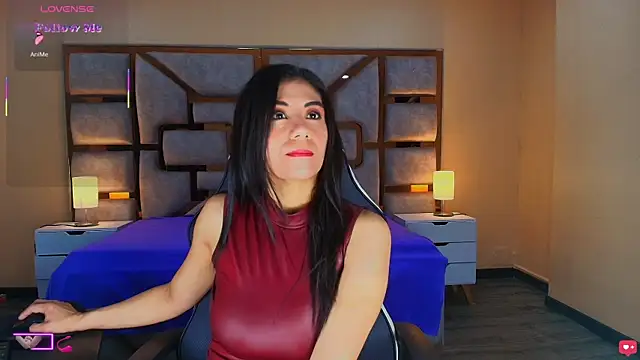 ANABELL BROWN online show from May 2, 12:54 pm