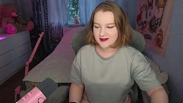 Snapshot of OliviaBlade chatting on September 12, 1:55 pm OliviaBlade online show from September 12, 1:55 pm