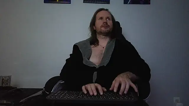 AlbinoAdonis online show from September 17, 4:03 am