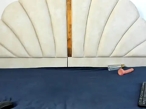 Kimberly TaylorX online show from September 18, 7:49 pm