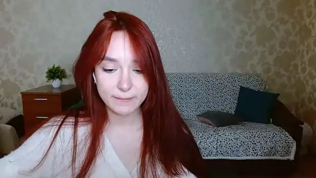 Snapshot of aFoxie chatting on October 2, 6:37 pm aFoxie online show from October 2, 6:37 pm