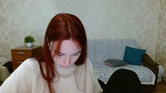 Snapshot of aFoxie chatting on October 3, 7:44 pm aFoxie online show from October 3, 7:44 pm