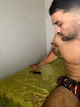 SantiGxxx33 online show from September 30, 9:53 pm