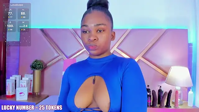 SophieSinclair online show from February 4, 12:44 pm