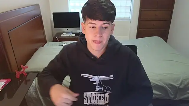 tightncuteass online show from September 13, 10:20 pm