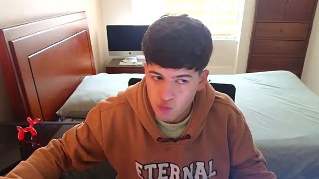 tightncuteass online show from September 15, 4:07 pm